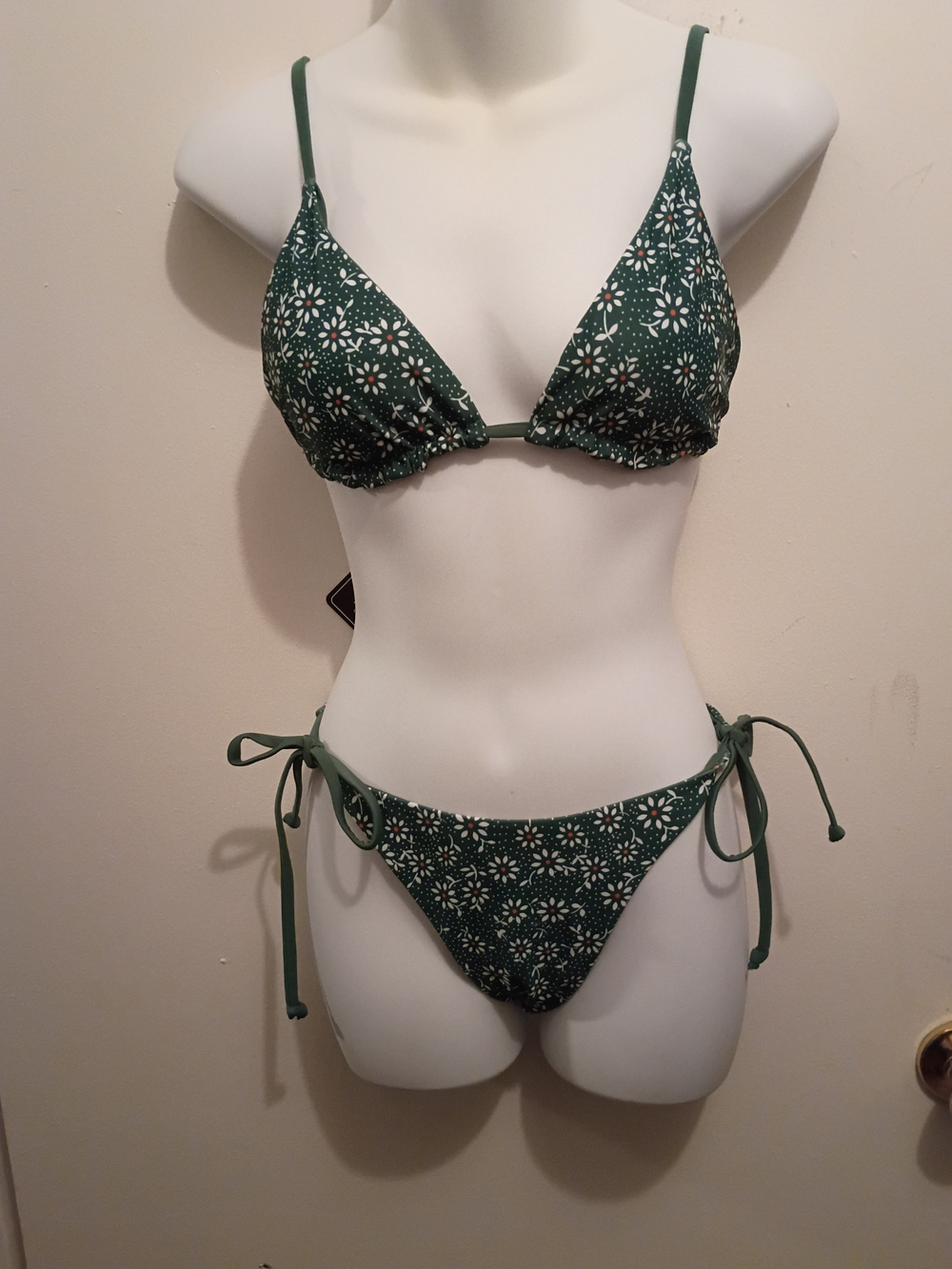 Zaful Green Floral Tie-Side Triangle Bikini